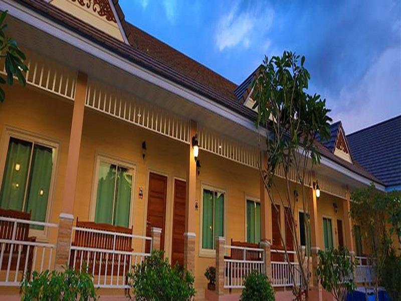 Suksopha Resort Prachuap Khiri Khan Exterior photo